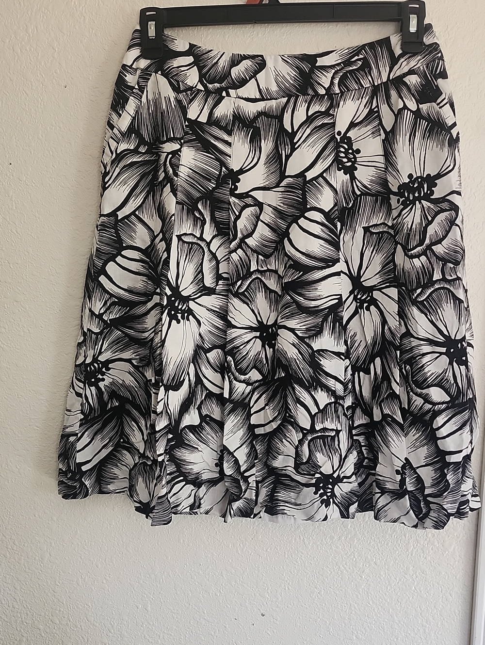 Style & Co. Black and White Floral A-Line Skirt